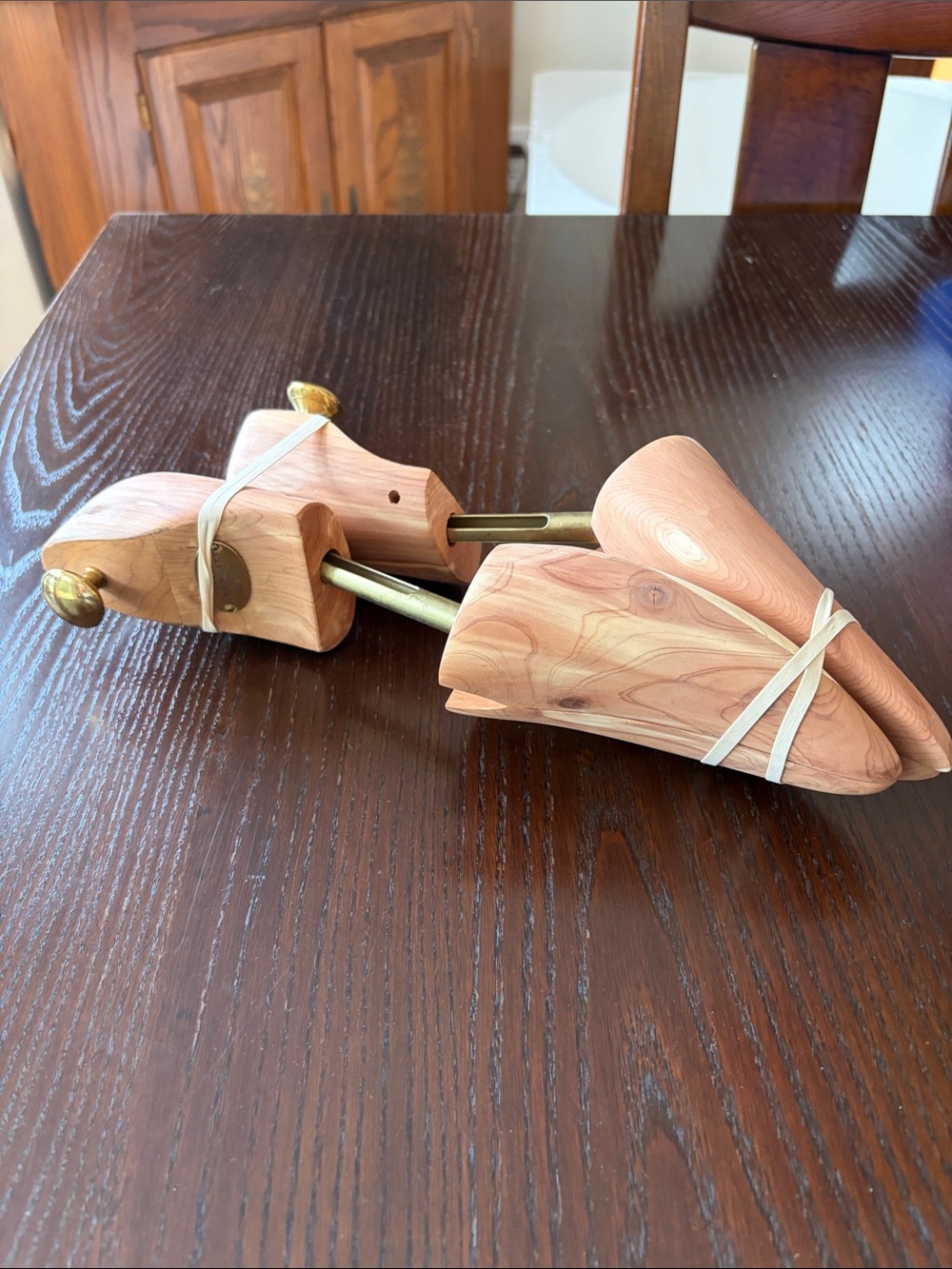 Charles Tyrwhitt Cedar Shoe Tree with Brass Accents